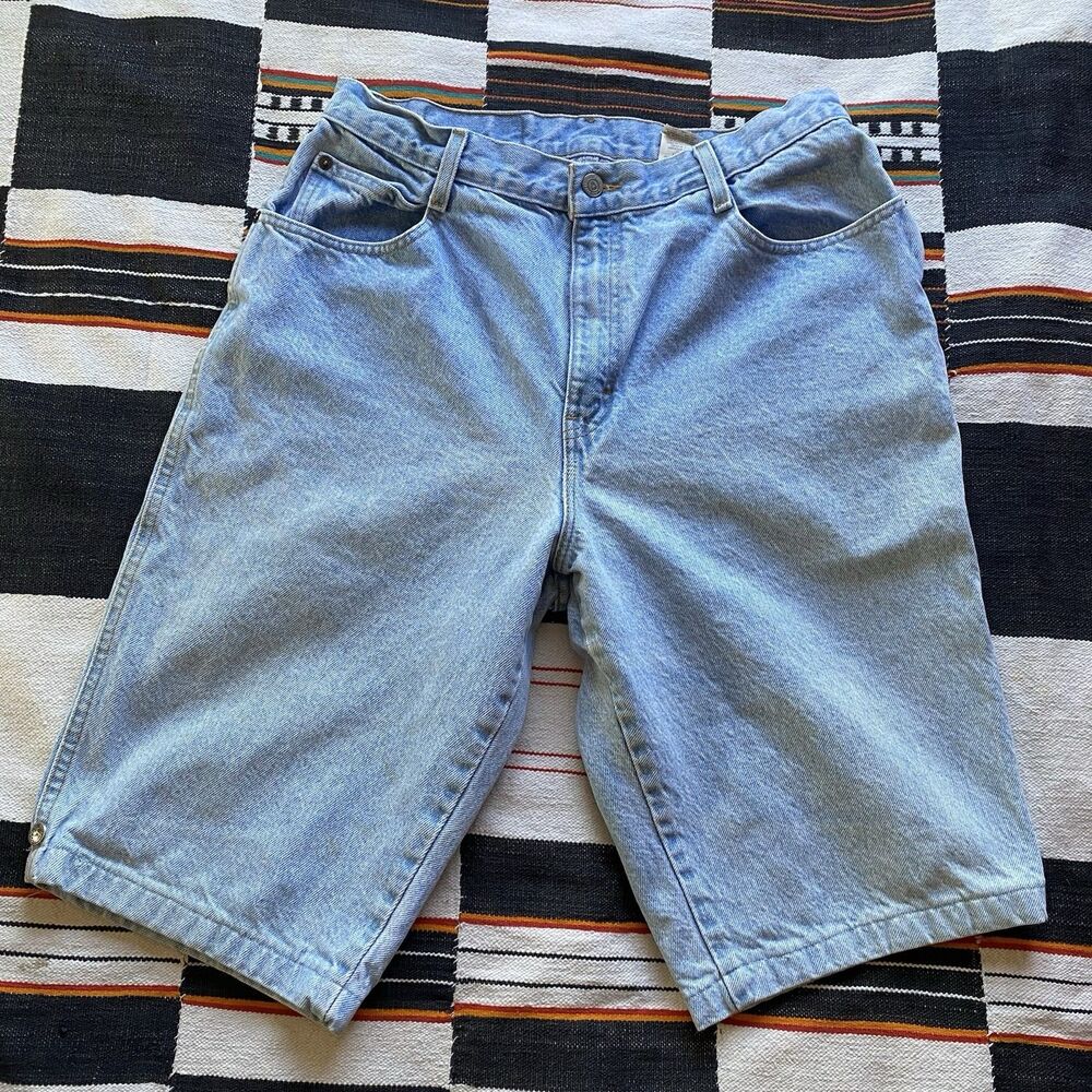 Vintage 90’s Gitano Light Wash Jean Shorts. Size 31 Waist. Cotton. Mom Shorts.